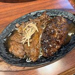 おなかいっぱい - ハンバーグ&ステーキ