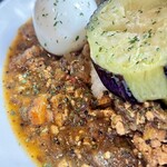 カルダモン． - 