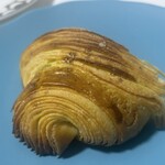 ブランジュリー パリの空の下 - あ、ブロンズの吹付け？！これまで気づかなかったです :( ;´•ᴗ•):