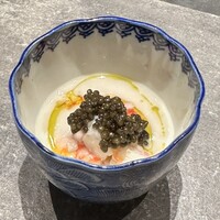 IAKU  - 