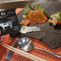 銀座のステーキ 銀座本店 - ノルウェー産サーモンのマリネ