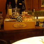 ラ・ベ - どれにしようか悩む～♪