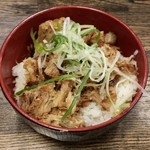 青山 八日市場店 - チャーシュー飯(焼き)