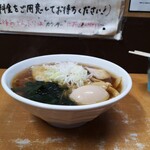 手打ち らーめん 響 - 「醤油ラーメン」＋「大盛り」＋「味玉」！！