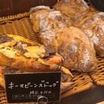 パネ・ポルチーニ - 