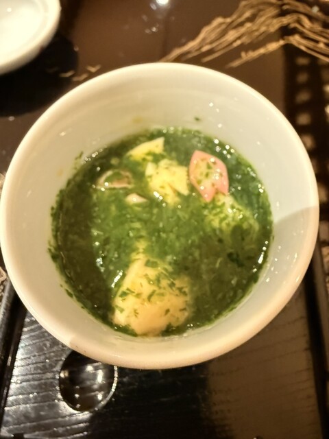 中杉山 はんぞう - 北四番丁（食堂）の写真