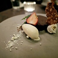 TOKYO Whisky Library - 