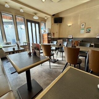 喫茶レストラン縄_2