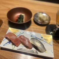 鮨 四 - 