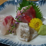 2014.6)刺し身はキンメ、太刀魚、鯛