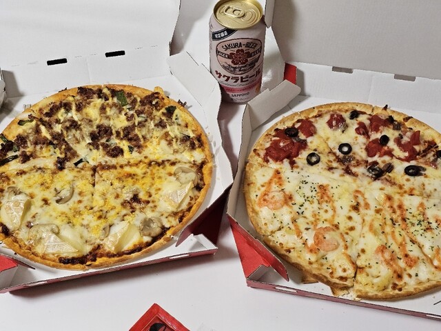 ピザハット 弘前城東店（Pizza Hut） - 運動公園前（ピザ）の写真