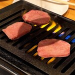 和牛焼肉 Beef Factory73 - 上タン塩