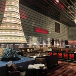 The Lounge & Bar - ゴージャスな店内