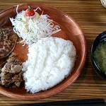 Bikkuri Donki - ハンバーグ&牛肉プルプル(662)