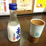 居酒屋 今日喜楽 - 冷酒。豪快１合