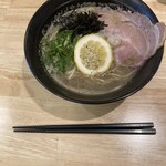 麺屋 SO - 真空煮干　1,000円