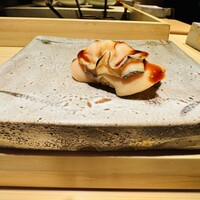 鮨 由う - 