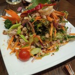 SAWAN 銀座店 - オススメのサラダ　1200円くらいです