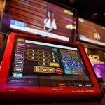 みくすた♪ アニソン＆ボカロカラオケバー - 