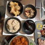 ブッフェアンドカフェ スロープサイドダイナー ザクロ - 