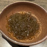 黒ひげ - お通し　もずく酢