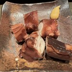 黒ひげ - タコのやわらか煮