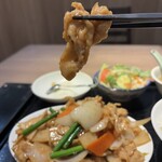 みんなの中華 利民 - 「豚肉の北京風炒め」　豚肉