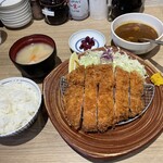 とんかつ檍のカレー屋 いっぺこっぺ 芝大門店 - 