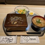 豚丼屋 THEぶたまろ - 特選豚丼極と豚汁
