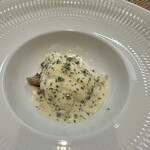 Grand rocher - ヒラメの帆立クリームソース