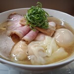 創作麺 ひとすじ - 特上中華そば　　特上中華そば+せいろセット　2050円