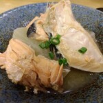 とん八 - 鮭と大根の味噌仕立て煮 450円(税込)(2024年11月20日撮影)