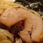 ラーメン厨房 麺バカ息子 徹 - 分厚いトロチャーシュー