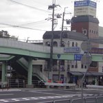 Teshigoto Sanuki Udon Sansan - 駅周辺は店らしい店もなし・・・
