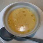 サラマンジェ・ヒロ - 表面の油はオリーブオイルでした