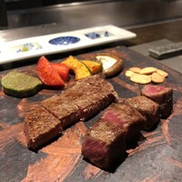 大阪鉄板焼き 神戸牛 TATARA - 