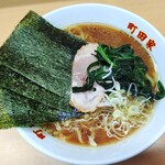 横浜ラーメン 町田家 - 中盛です！950円！