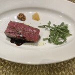 Ristorante L's - 菊池・原田畜産の赤牛、延寿牛のモモ肉