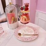Mimi a la mode - 料理写真:いちごパフェ