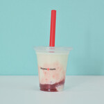 PUANA CAFE - いちごヨーグルト