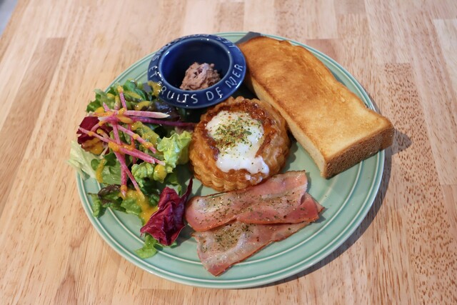 Pie Chefs Kitchen HOLYPLACE