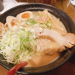 マルゲンラーメン - マルゲン味噌（ネギトッピング）