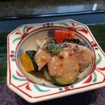 佐賀牛 季楽 銀座  - 鯵と野菜