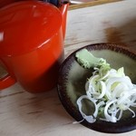 福士そば屋 - 薬味＆蕎麦湯