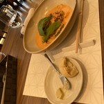 283533661 - 友人が選んだ日替わりパスタ。今日はスモークサーモンとほうれん草のトマトクリームパスタでした。