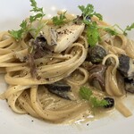 館山美食倶楽部 - 鮑（あわび）とタモギタケのパスタ