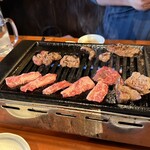 吉川ホルモン - 