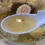 中華そば ひかり - 塩中華のスープ…提供直後