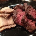 タトロ タトロ - ポーク（豚バラ特製ソース漬）とピッカーニャ（イチボ肉）