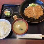 直ちゃん - 『チキン南蛮定食』ごはんは普通盛にしたのだ。